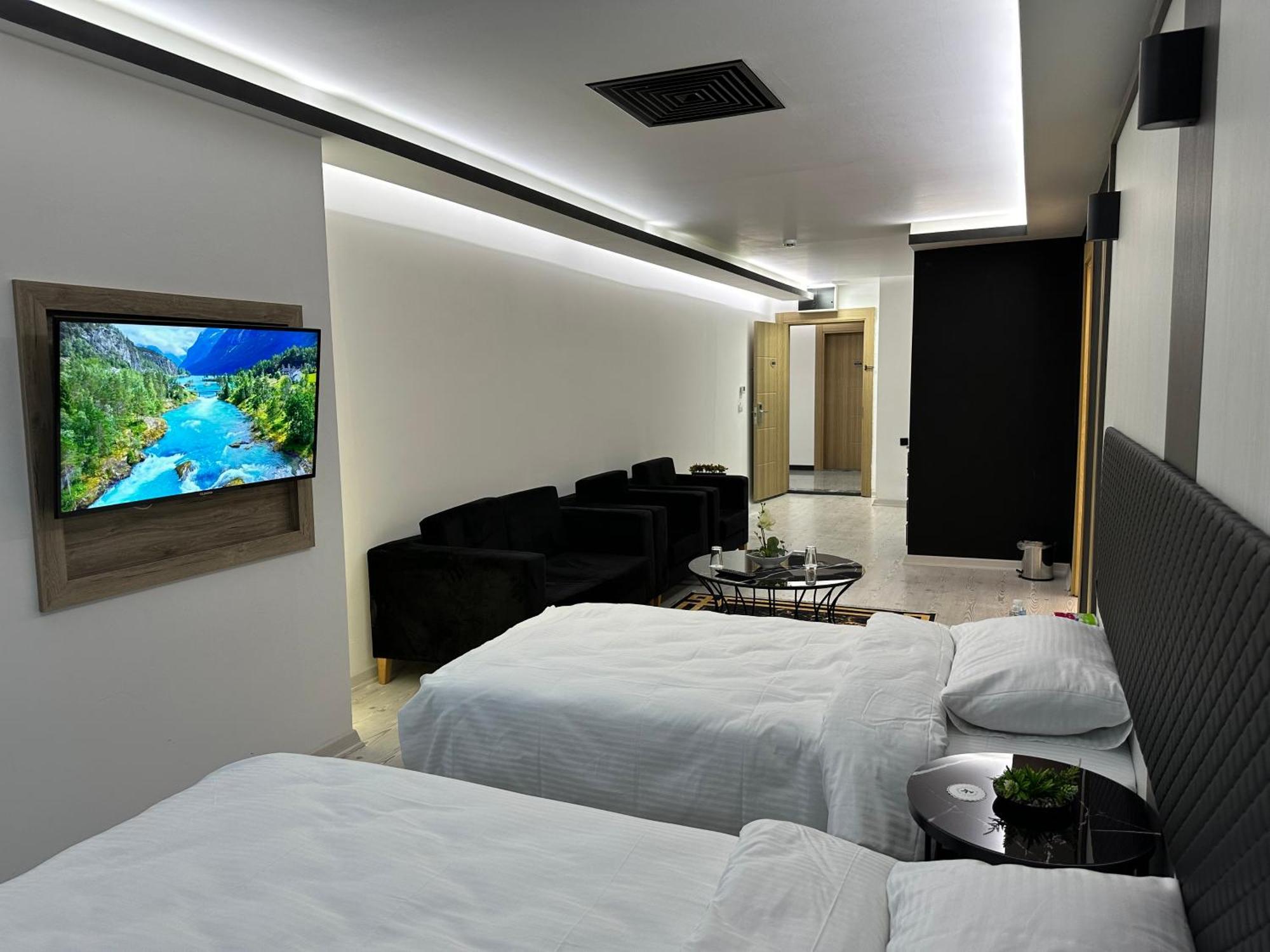 Otel Kt &